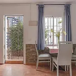 Mayo B Apartament *