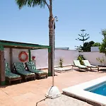 Apartament Mayo B *